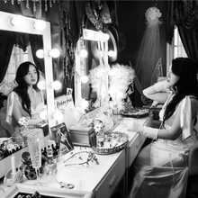 Load image into Gallery viewer, Hollywood Starlet Photoshoot with Costumes, Wigs, & Backdrops!