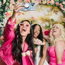 Load image into Gallery viewer, 👑 Birthday Package at Dress Up Studio 👑