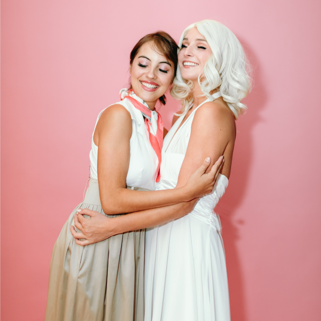 Hollywood Starlet Photoshoot with Costumes, Wigs, & Backdrops! Kids Ticket (Ages 3-12)