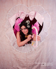 Load image into Gallery viewer, Vintage Valentine's Photoshoot ✨ | Solo or Couples Shoot with Costumes &amp; Backdrops!
