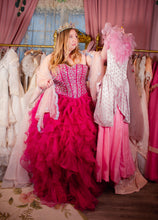 Load image into Gallery viewer, Be Wicked: Glinda &amp; Elphaba Inspired Photoshoot | Glendale, CA
